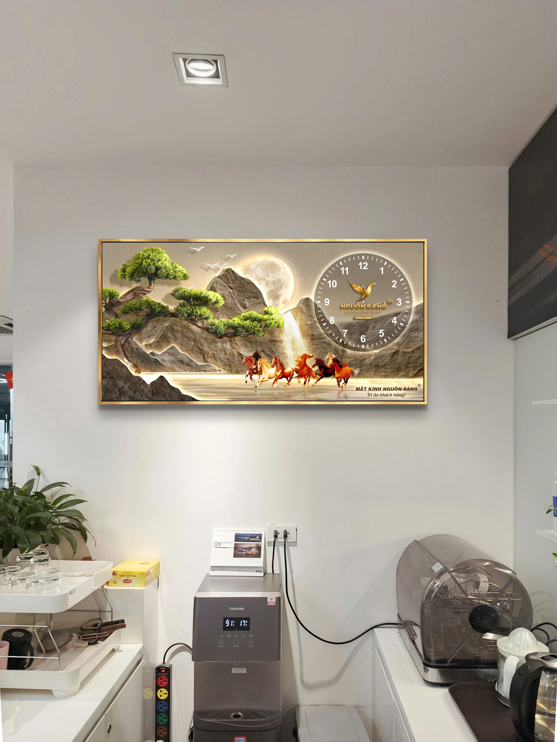 Đồng hồ treo tường in logo thiết kế theo yêu cầu, quà tặng khách hàng doanh nghiệp DGL17 3 Đồng hồ treo tường in logo thiết kế theo yêu cầu, quà tặng khách hàng doanh nghiệp DGL17 - Ảnh 3